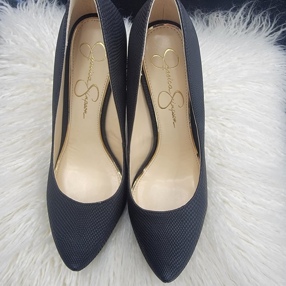 NEW Jessica Simpson Black Pumps